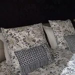 Les Champenoises Bed & Breakfast Tinqueux