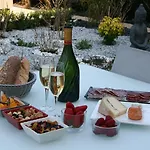 Les Champenoises Bed & Breakfast
