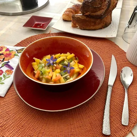 Alojamento de Acomodação e Pequeno-almoço Les Champenoises 4*