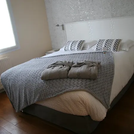 Les Champenoises Bed & Breakfast Tinqueux